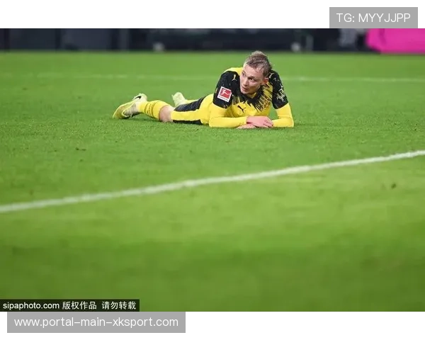 多特蒙德点球开局,施洛特贝克头球扩大优势 多特蒙德点球开局,施洛特贝克头球扩大优势